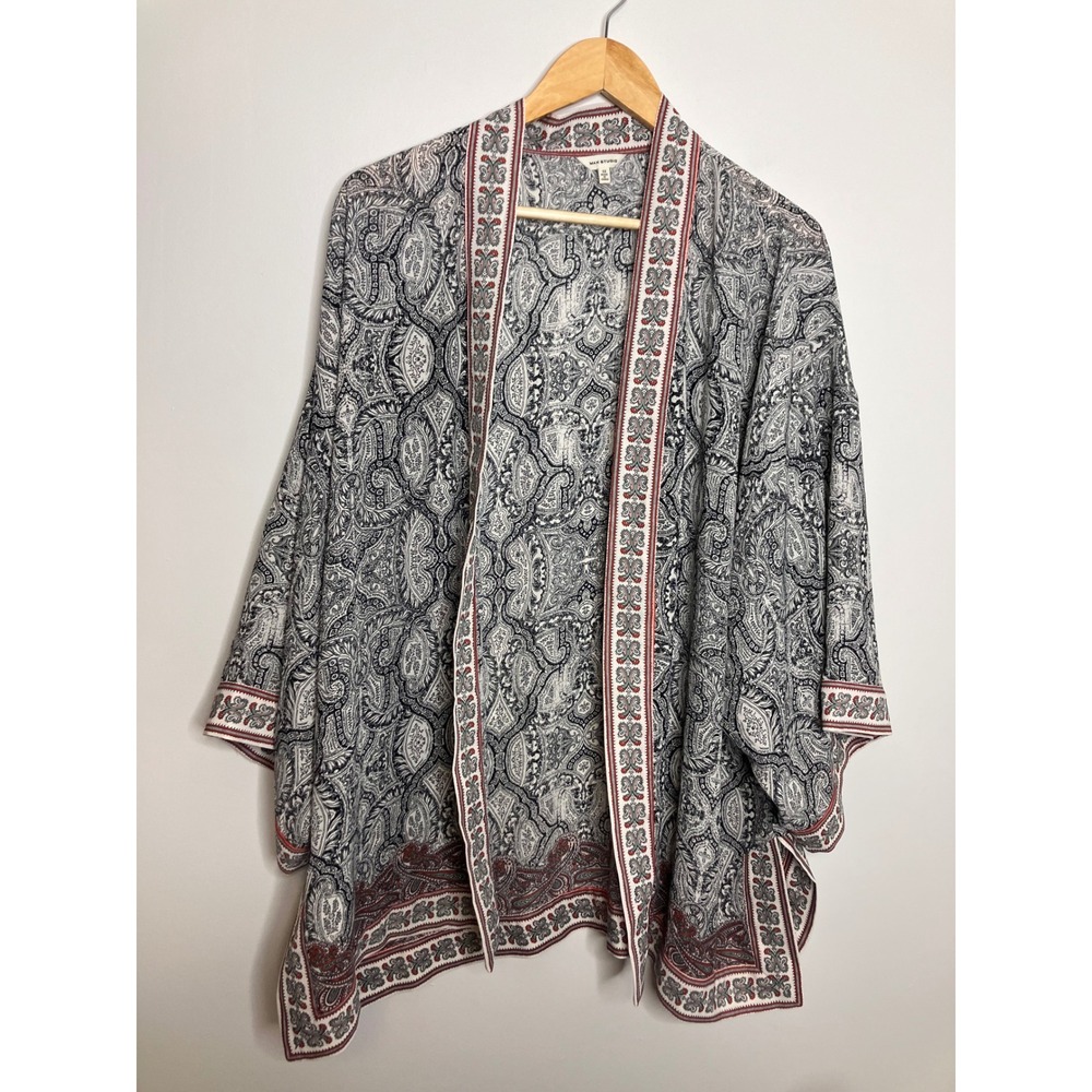 Max Studio Kimono Wrap Women 1X Black White Paisley Excellent Open Cardigan